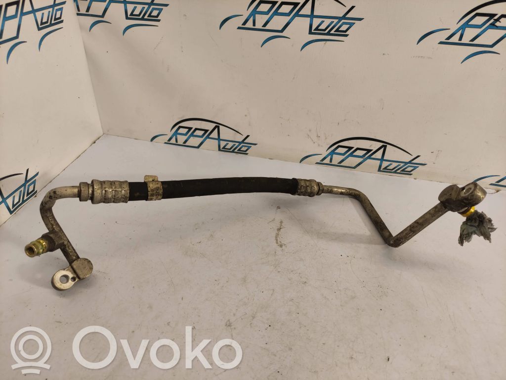 BMW X5 E53 Ilmastointilaitteen putki (A/C) 