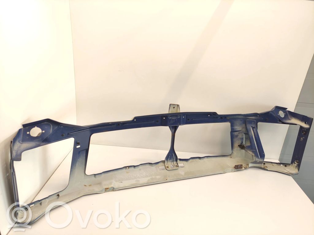 Volkswagen II LT Radiatorių panelė 