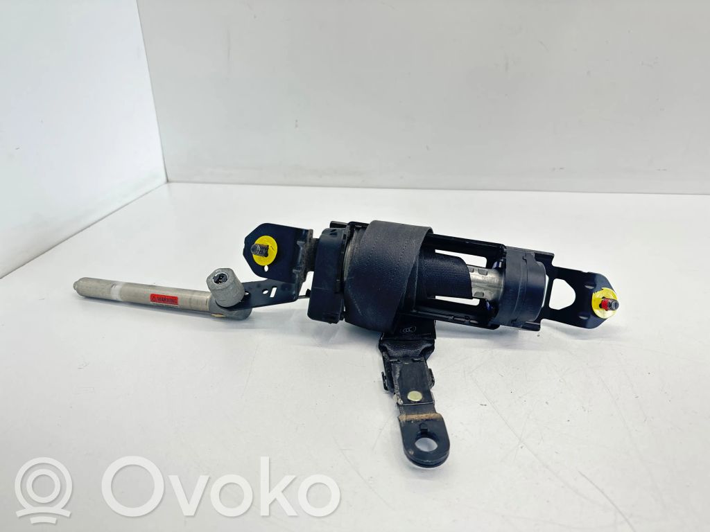 Volvo V70 Cinturón trasero 