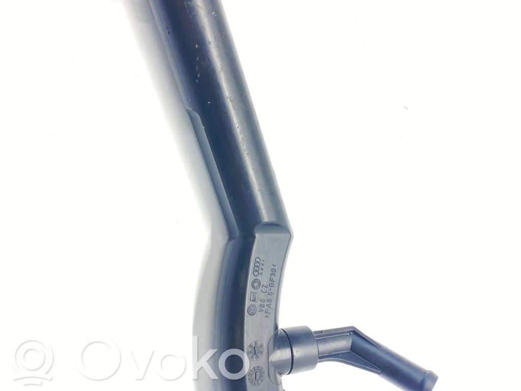 Audi A6 S6 C6 4F Engine coolant pipe/hose 