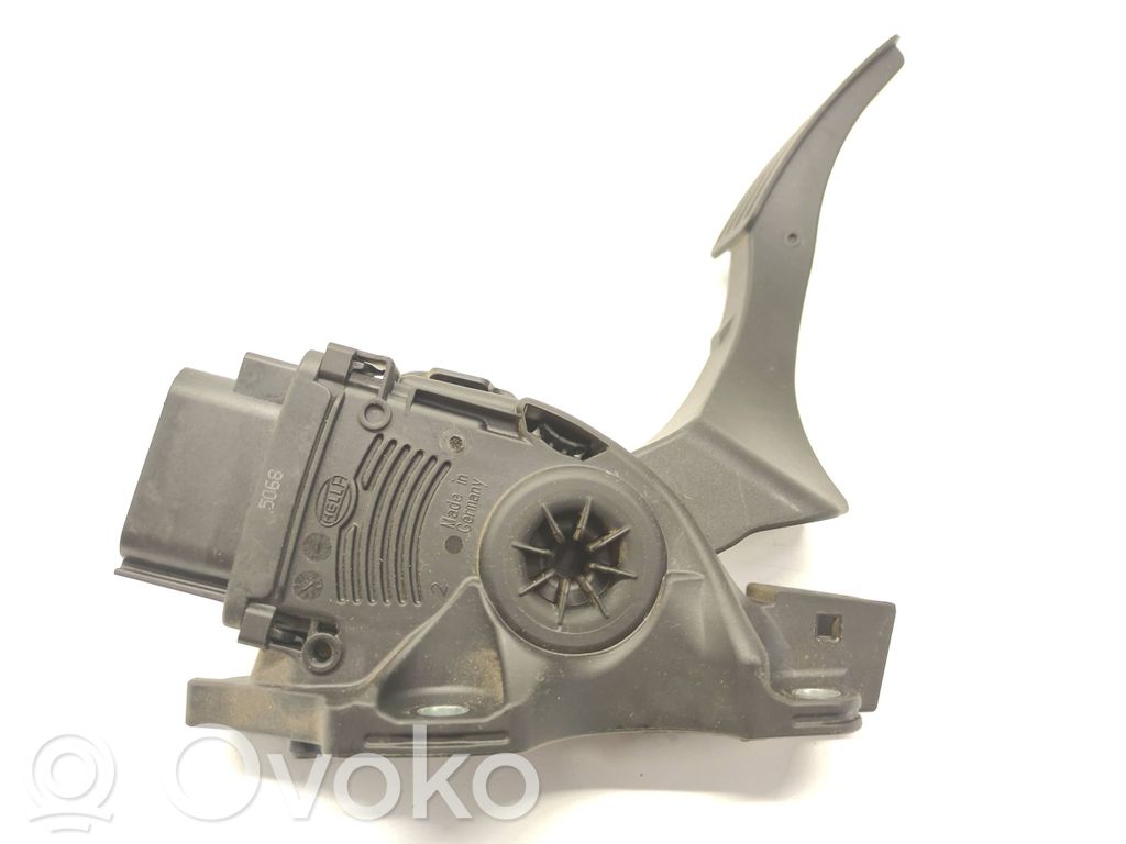 Accelerator throttle pedal   6G929F836CD,C95YE01,6PV00922002
