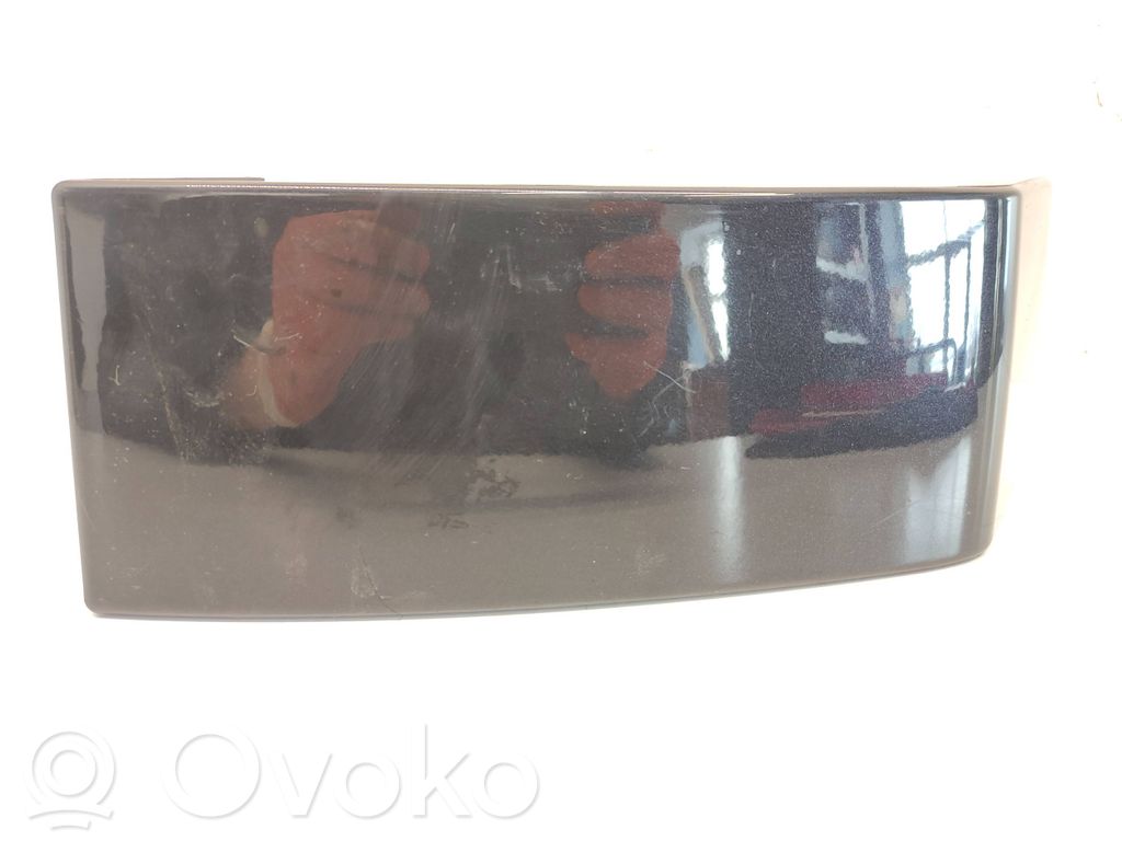 Volvo XC90 Listwa pod lampę tylną 