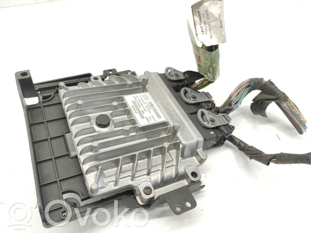 Peugeot 407 Calculateur moteur ECU 