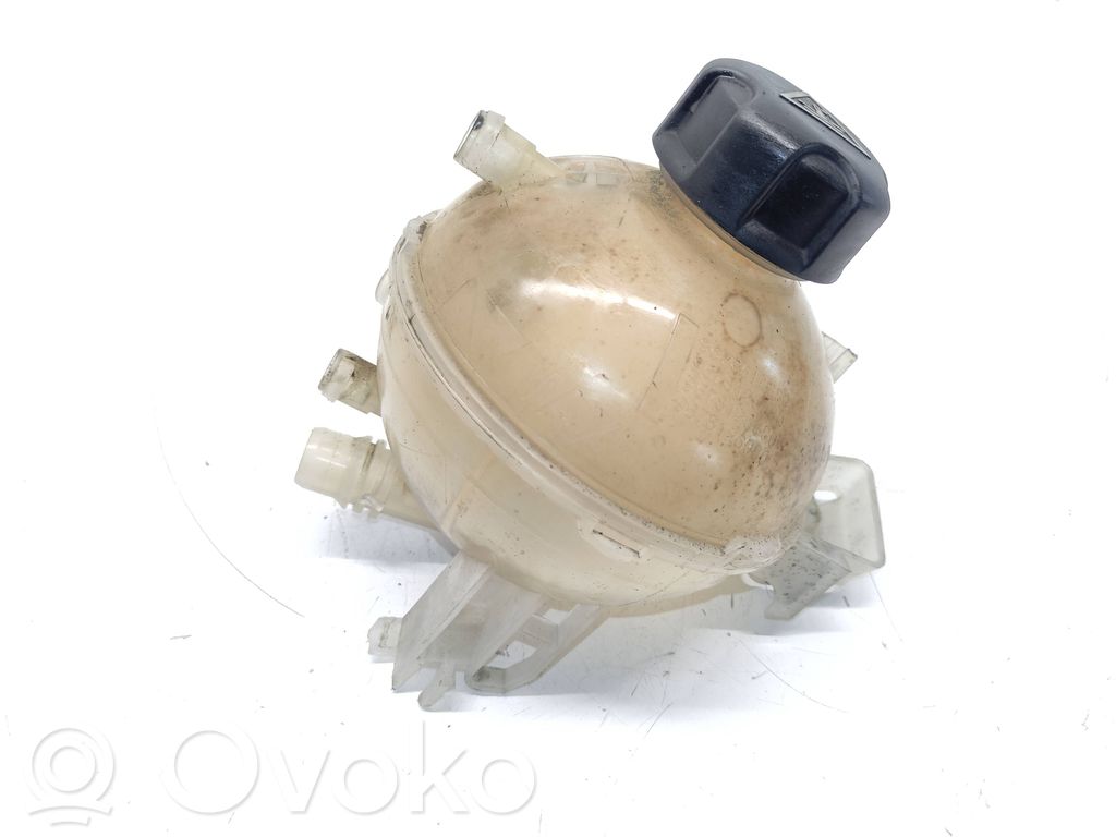 Peugeot 308 Coolant expansion tank/reservoir 