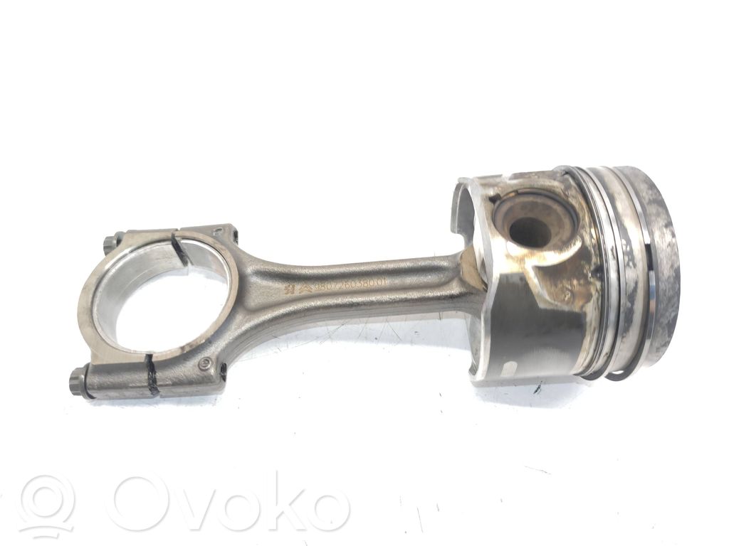 Peugeot 308 Piston with connecting rod 