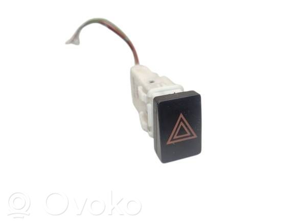 Nissan Qashqai Hazard light switch 