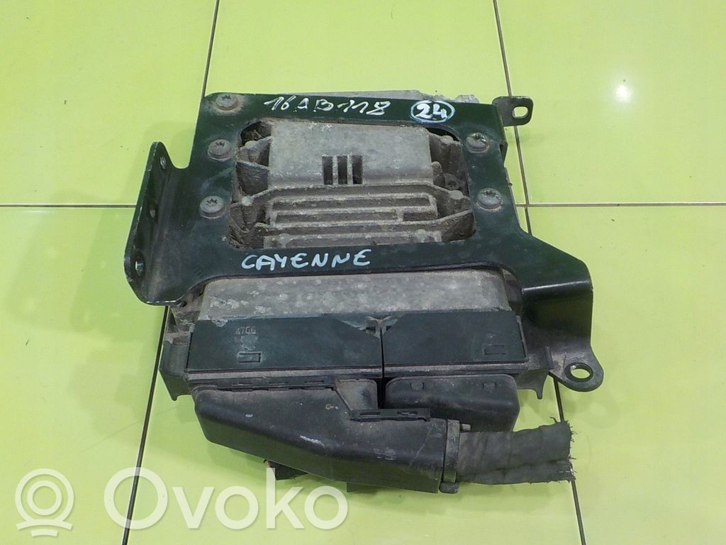 Engine control unit/module   022906032LJ,16AB118,6576635303