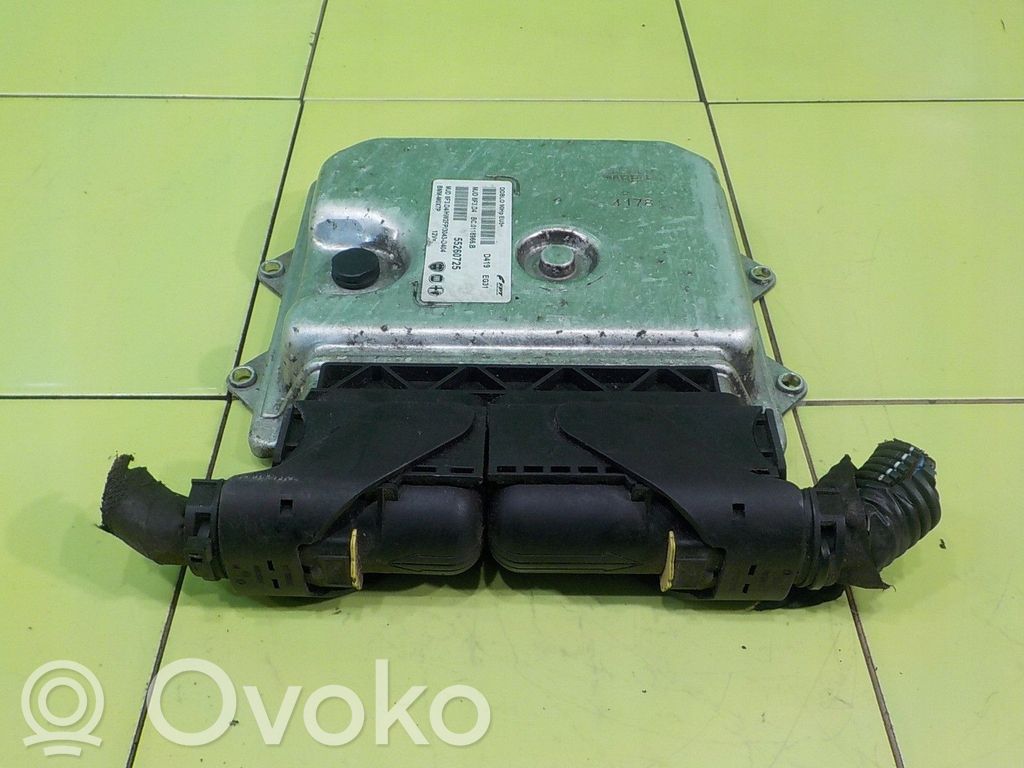 Opel Combo D Engine control unit/module 