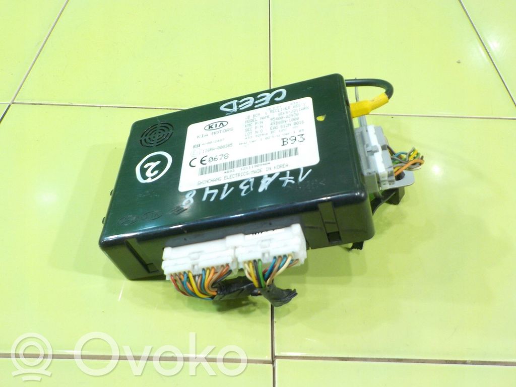 KIA Ceed Central body control module 