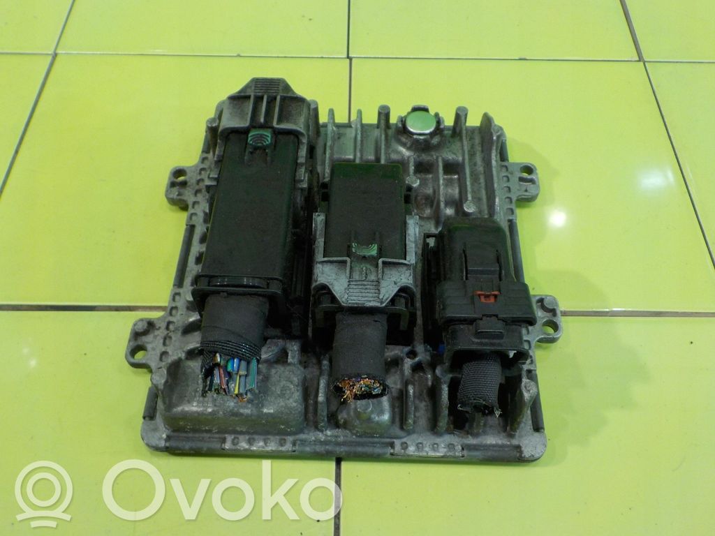 Opel Insignia A Engine control unit/module 