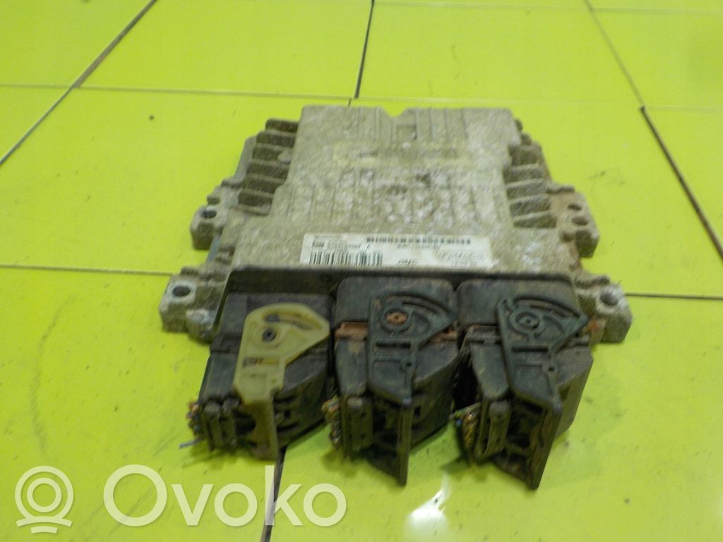 Ford Focus Engine control unit/module 
