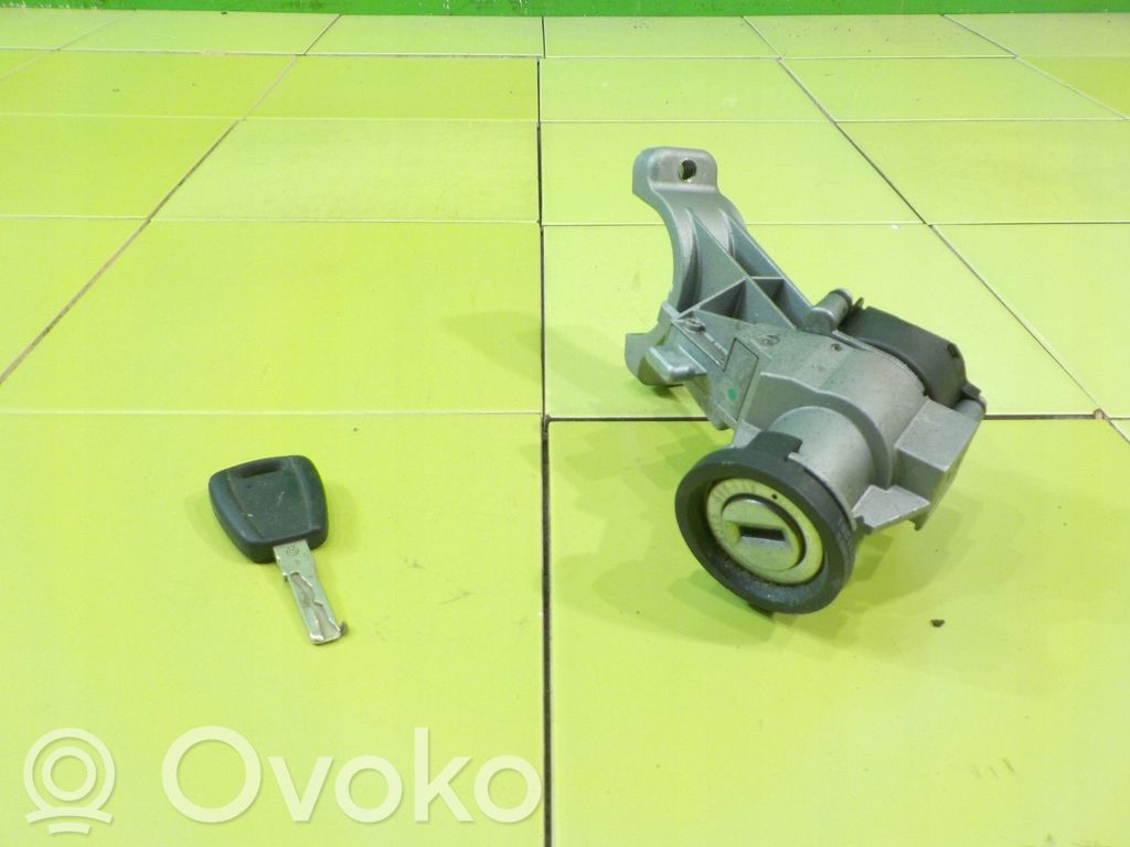 Užvedimo spynelė   01098401,17AB106,61039104