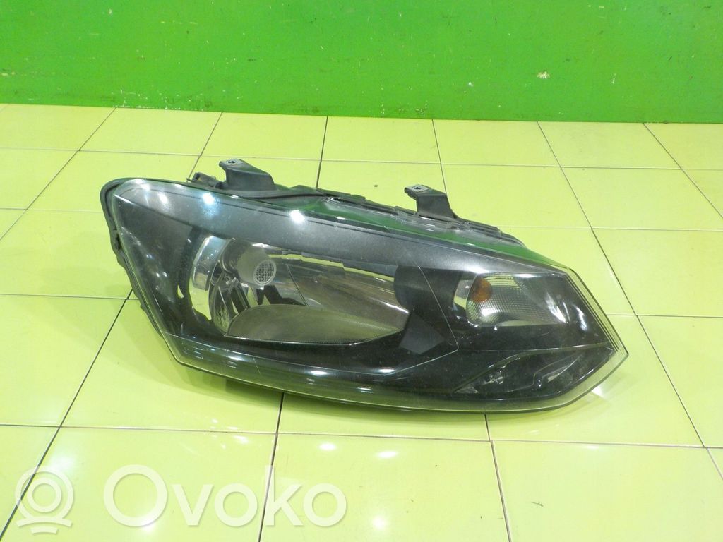 Volkswagen Polo V 6R Headlight/headlamp 