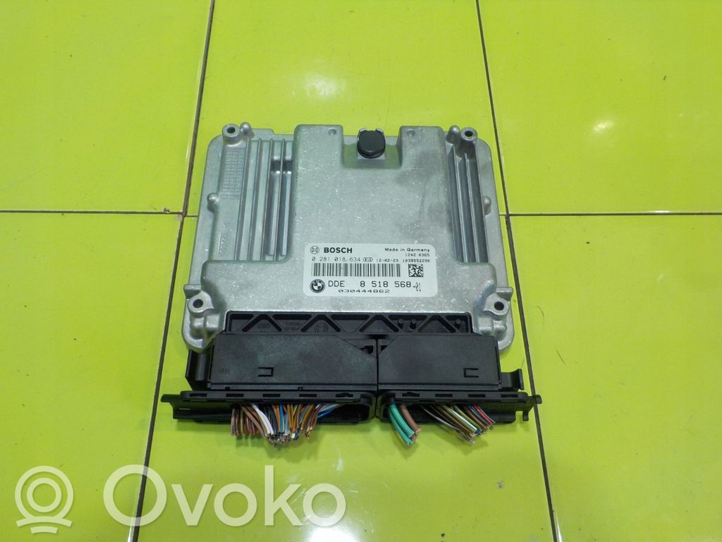 BMW 3 F30 F35 F31 Variklio valdymo blokas 
