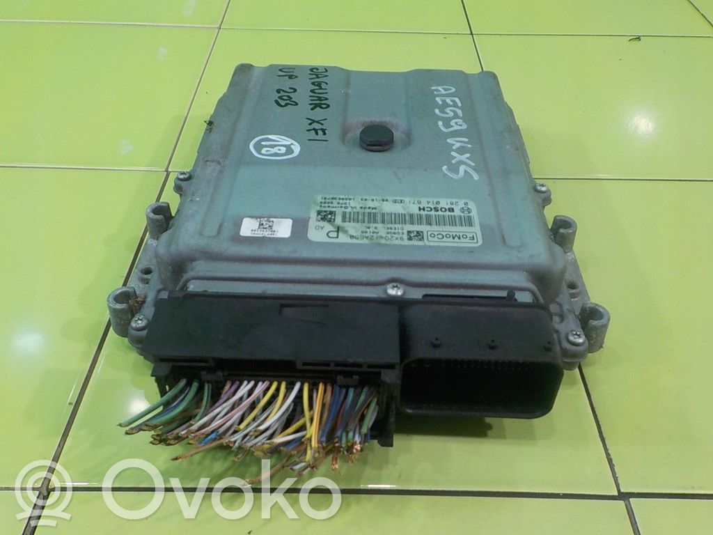 Jaguar XF X250 Engine control unit/module 