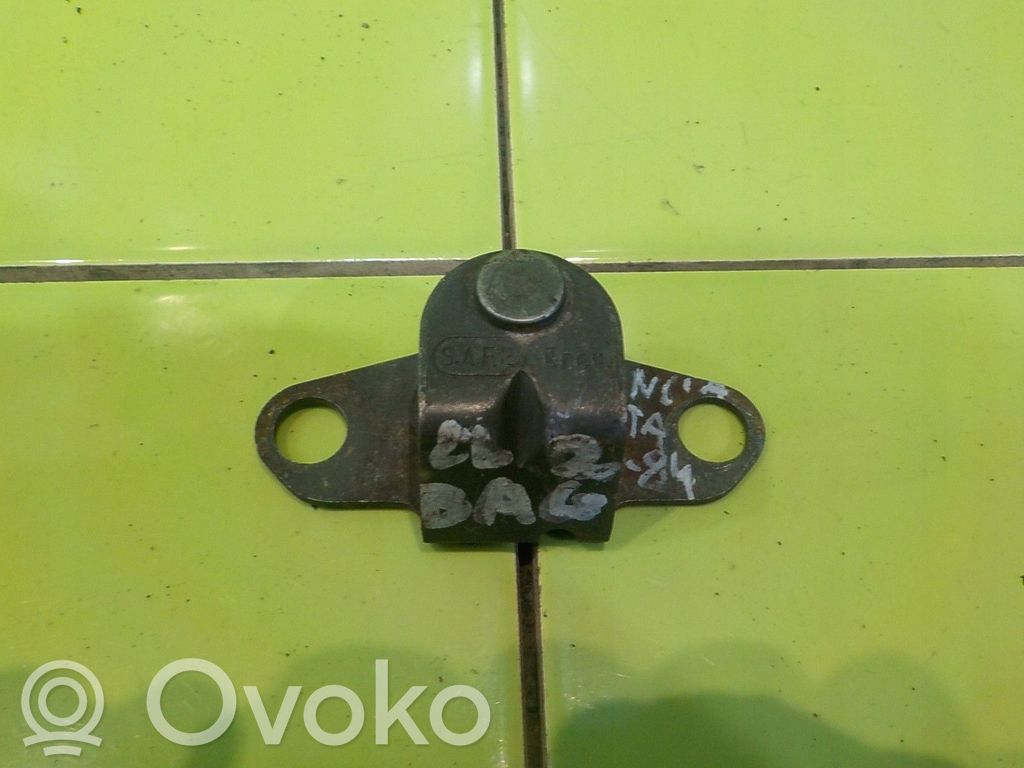 Lancia Beta Tailgate lock loop/hook striker 