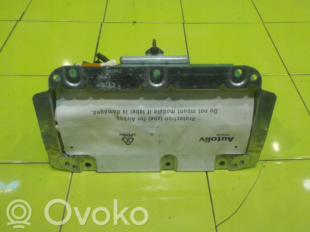 Land Rover Freelander 2 - LR2 Passenger airbag 