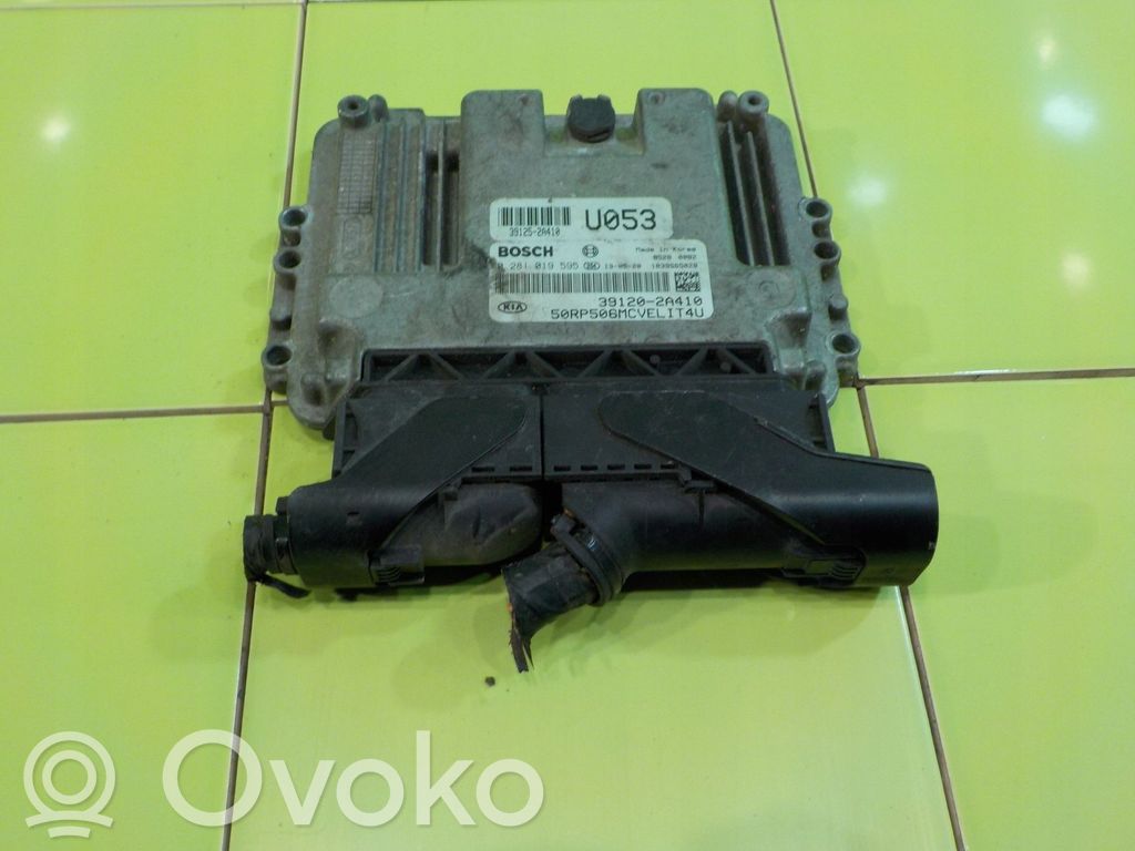 KIA Carens III Engine control unit/module 