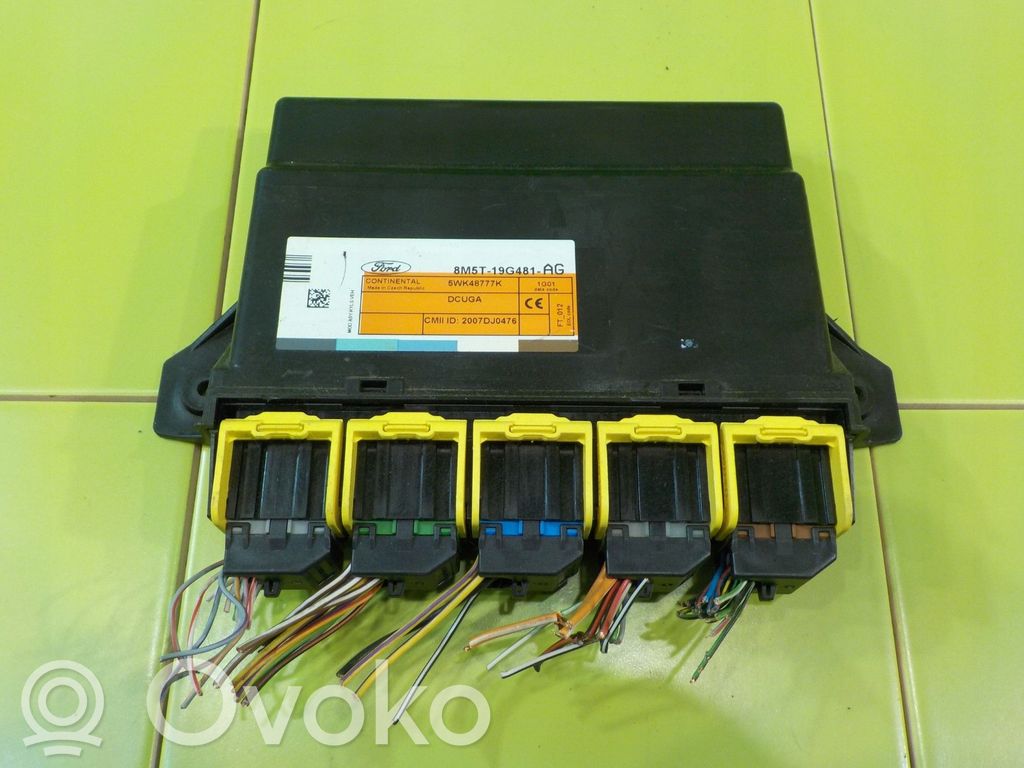 Ford Kuga I Central body control module 
