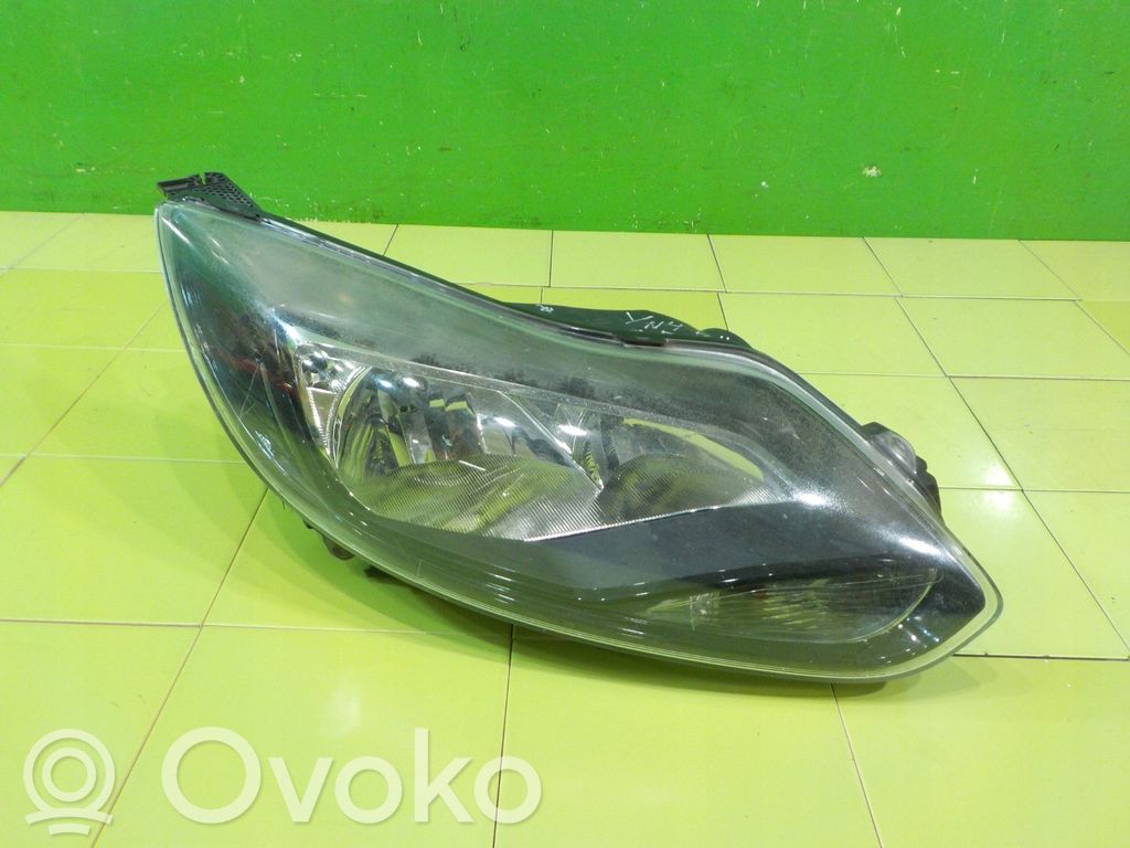 Ford Focus Headlight/headlamp 