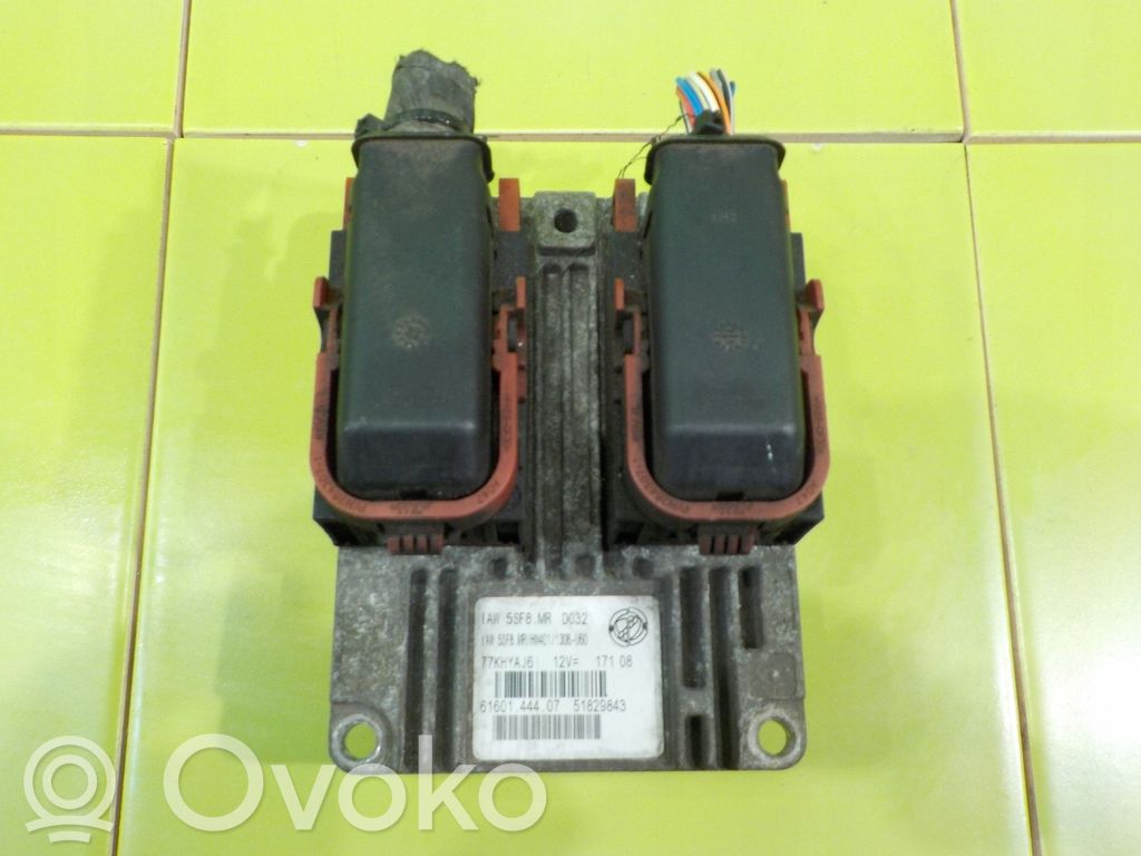 Fiat 500 Engine control unit/module 
