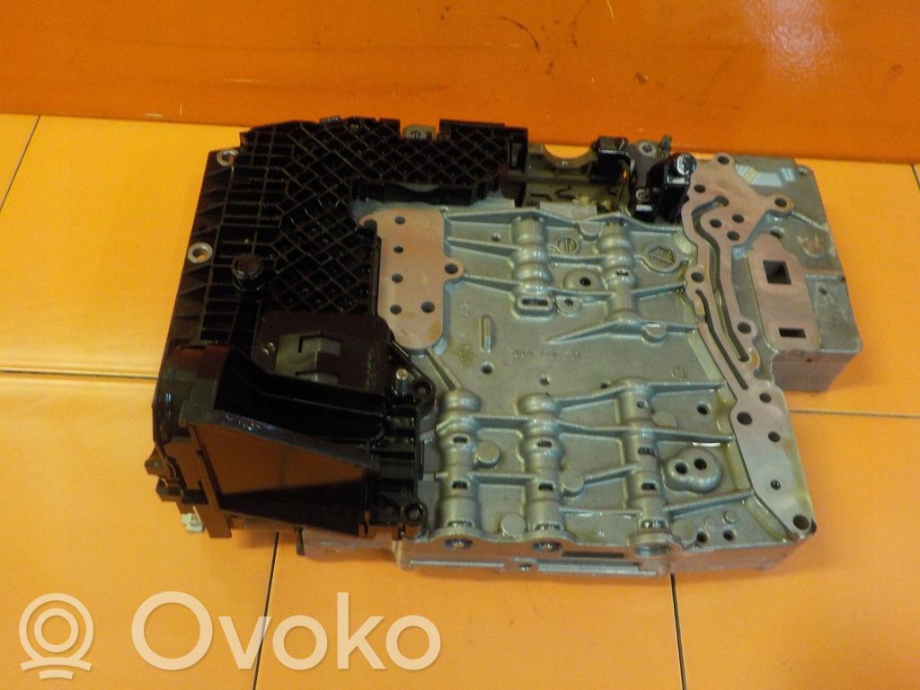 BMW 3 E90 E91 Aizmugurējā tilta vadības bloks 