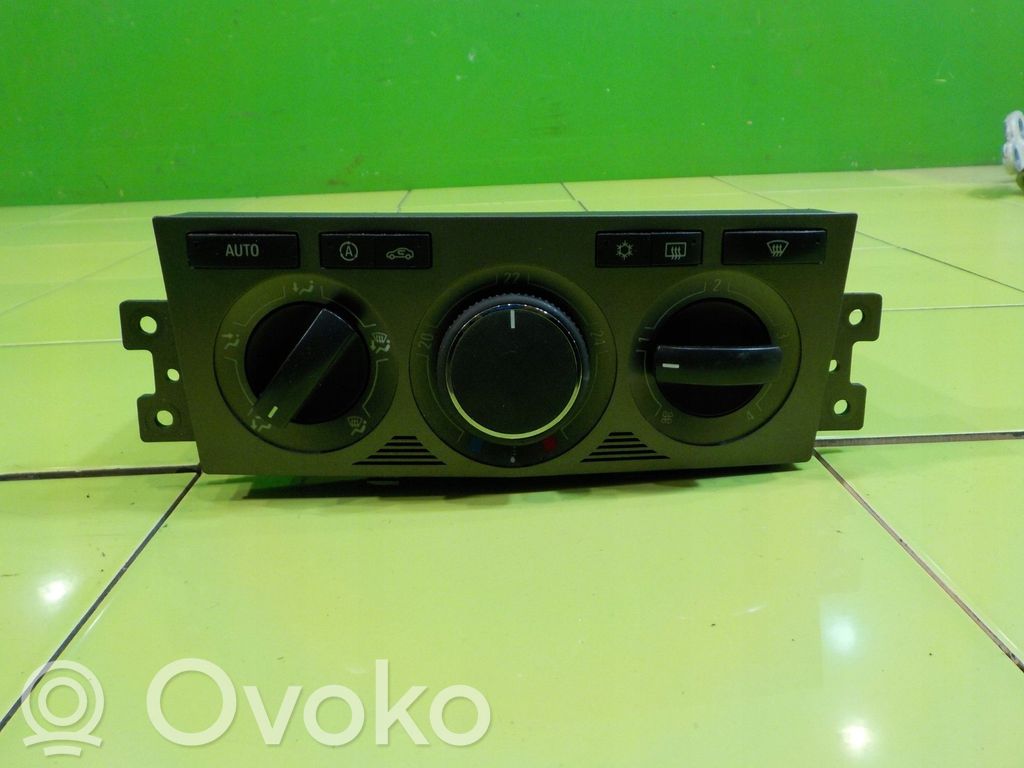 Opel Antara Sonstige Schalter / Griffe / Umschalter 