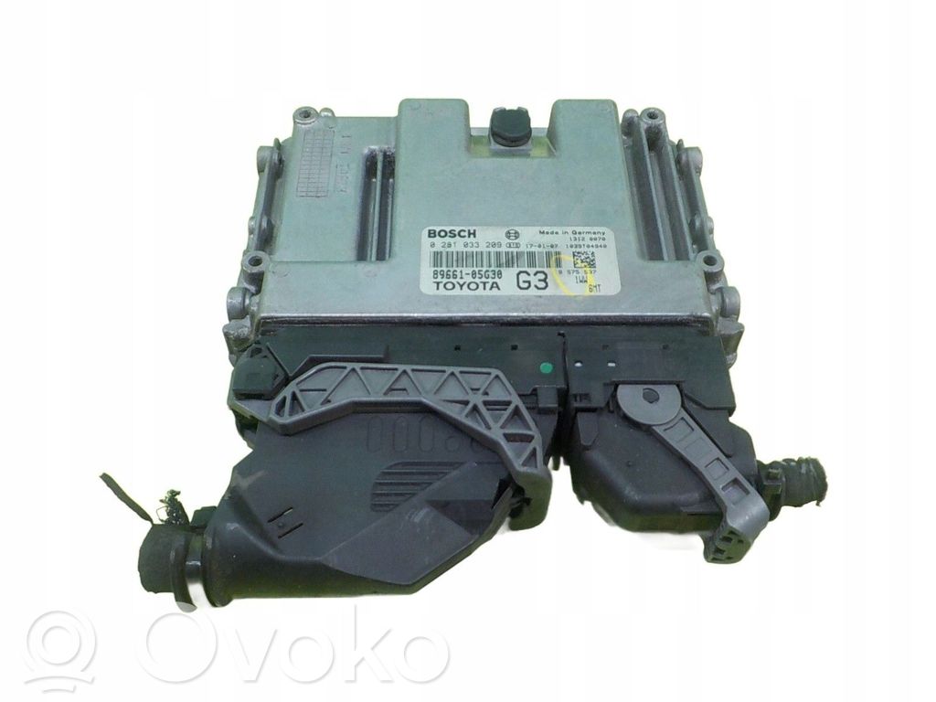 Toyota Avensis T270 Sterownik / Moduł ECU 