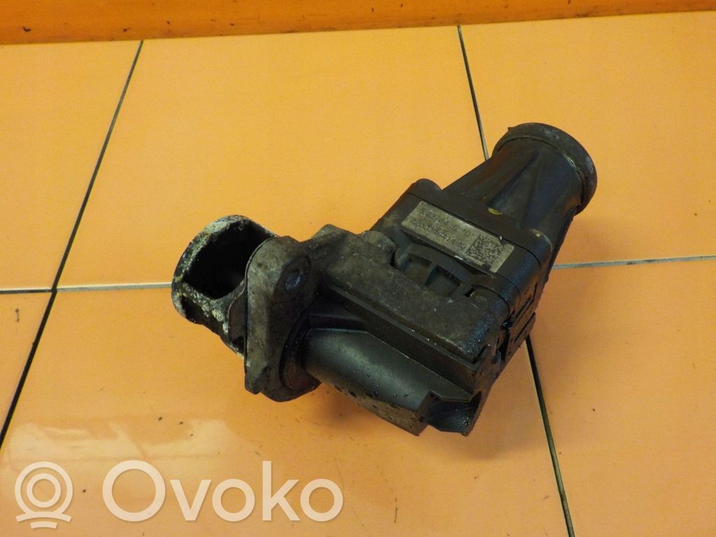 Opel Astra J EGR termostatas 