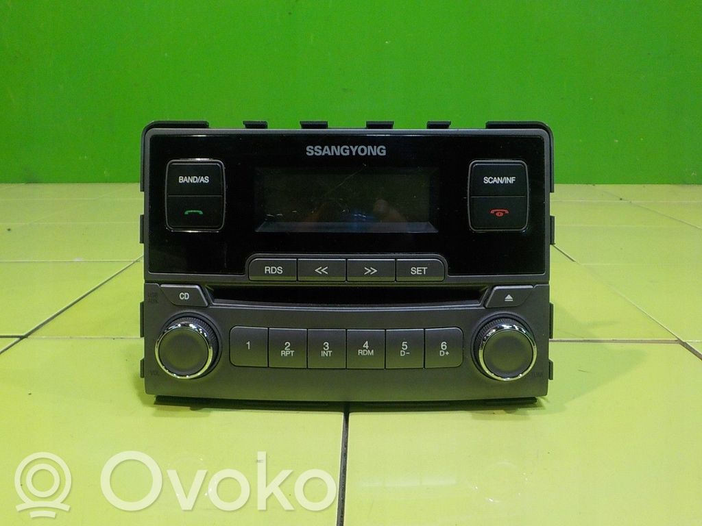 Panel / Radioodtwarzacz CD/DVD/GPS   8910021220,15AB18,36,AGC9147RA