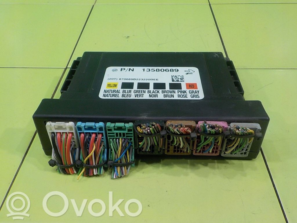 Opel Astra J Modulo di controllo del corpo centrale 