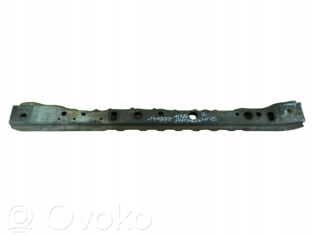 Nissan Micra Priekinis sustiprinimas bamperio 
