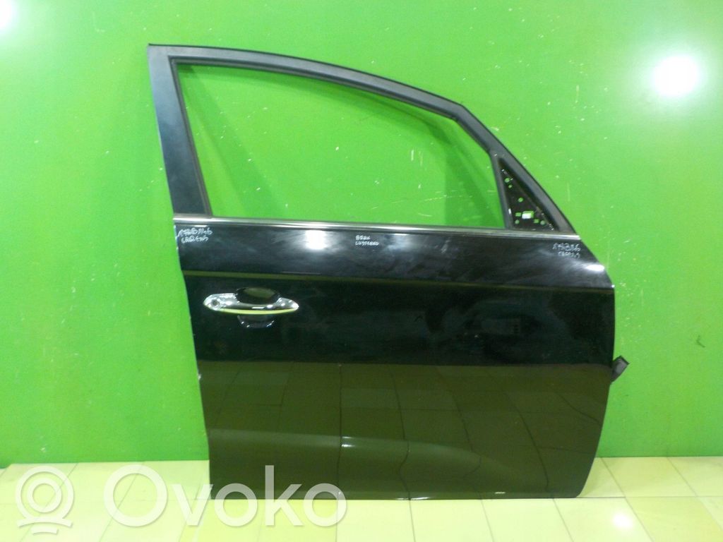 KIA Carens III Portiera anteriore 