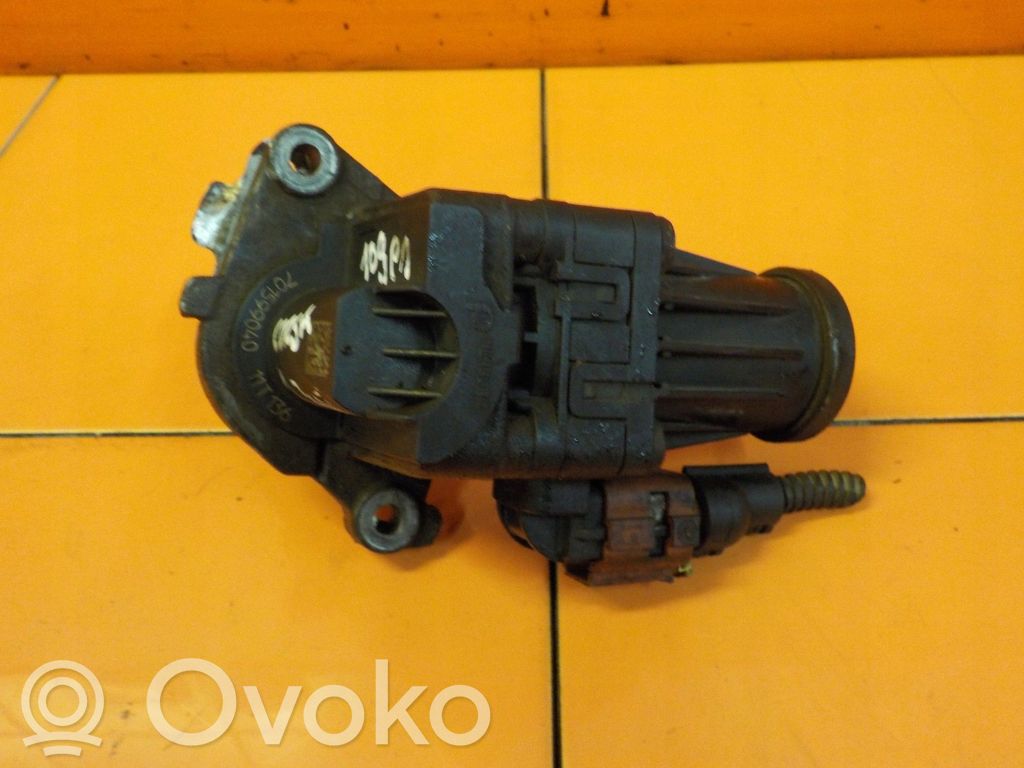 Opel Corsa D EGR termostatas 