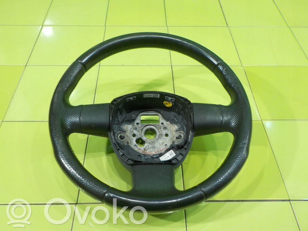 Audi A4 S4 B7 8E 8H Steering wheel 