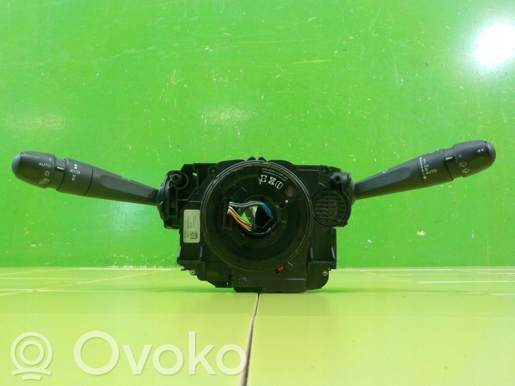 Citroen C4 Cactus Otros interruptores/perillas/selectores 