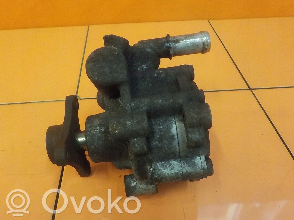 Renault Trafic II (X83) Power steering pump 