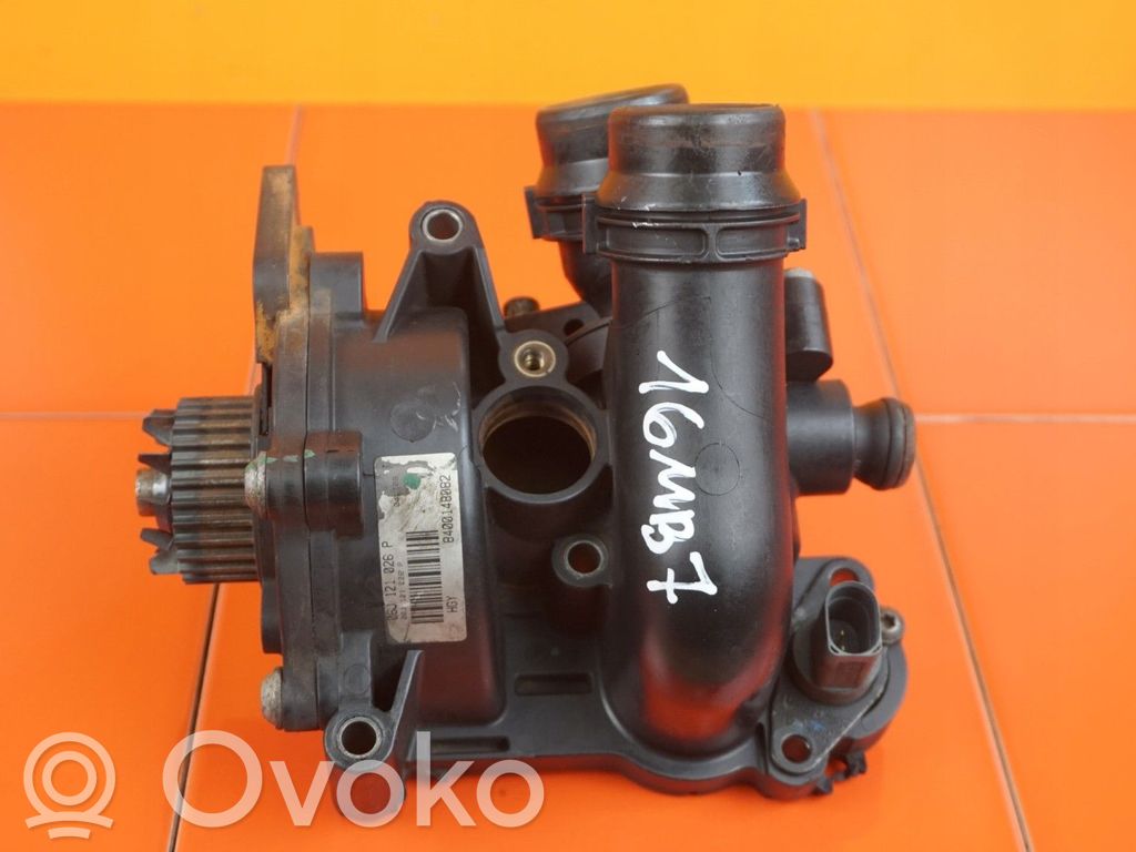 Audi A4 S4 B8 8K Vesipumppu 