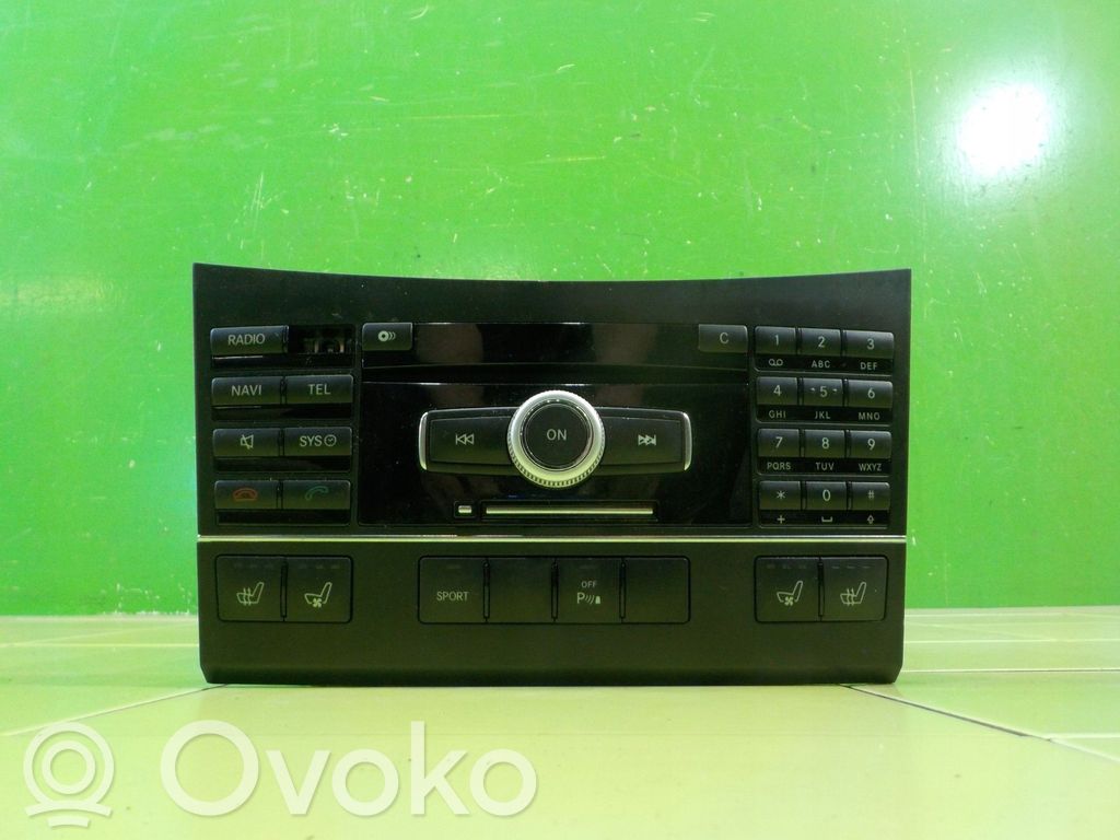 Mercedes-Benz E C207 W207 Unitate principală radio/CD/DVD/GPS 