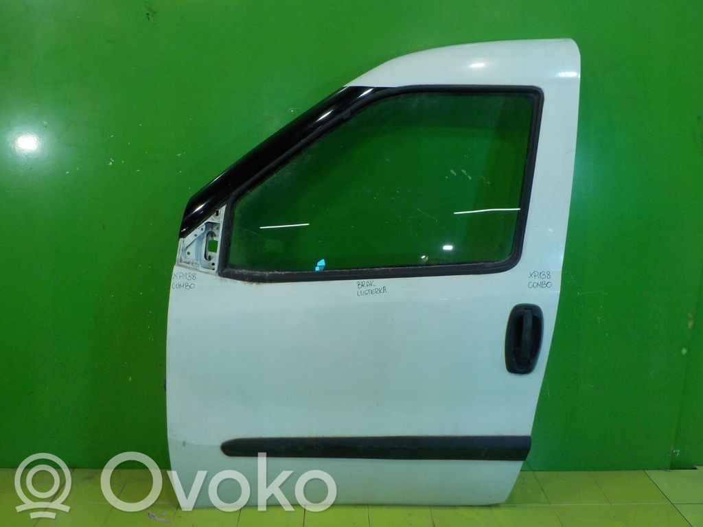 Opel Combo D Priekinės durys 