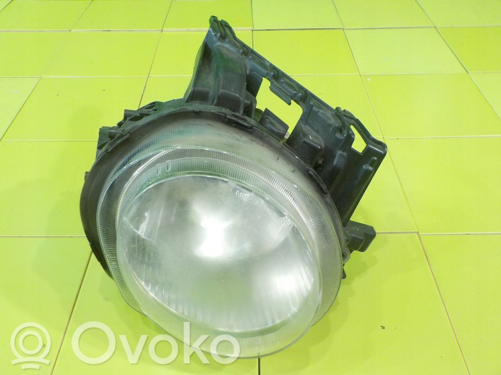 Nissan Juke I F15 Phare frontale 