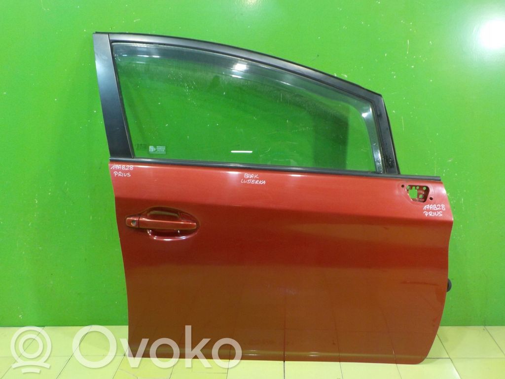 Toyota Prius (XW30) Передняя дверь 