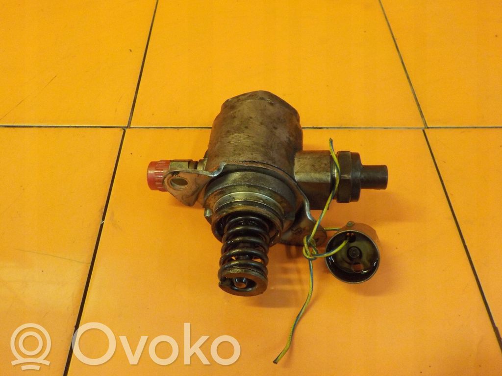 Audi A4 S4 B8 8K In-tank fuel pump 