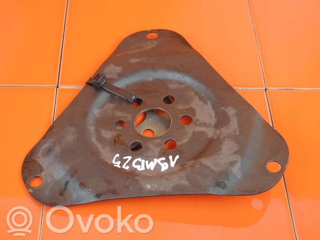 Hyundai ix20 Болты маховика 