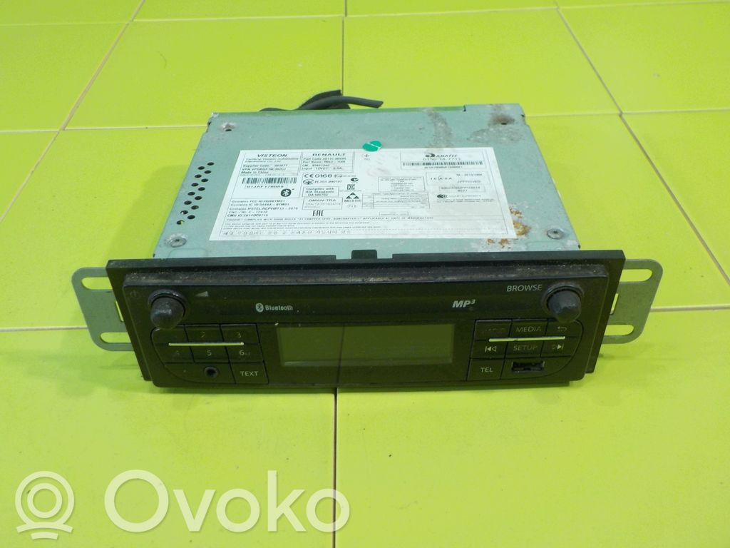 Renault Trafic III (X82) Panel / Radioodtwarzacz CD/DVD/GPS