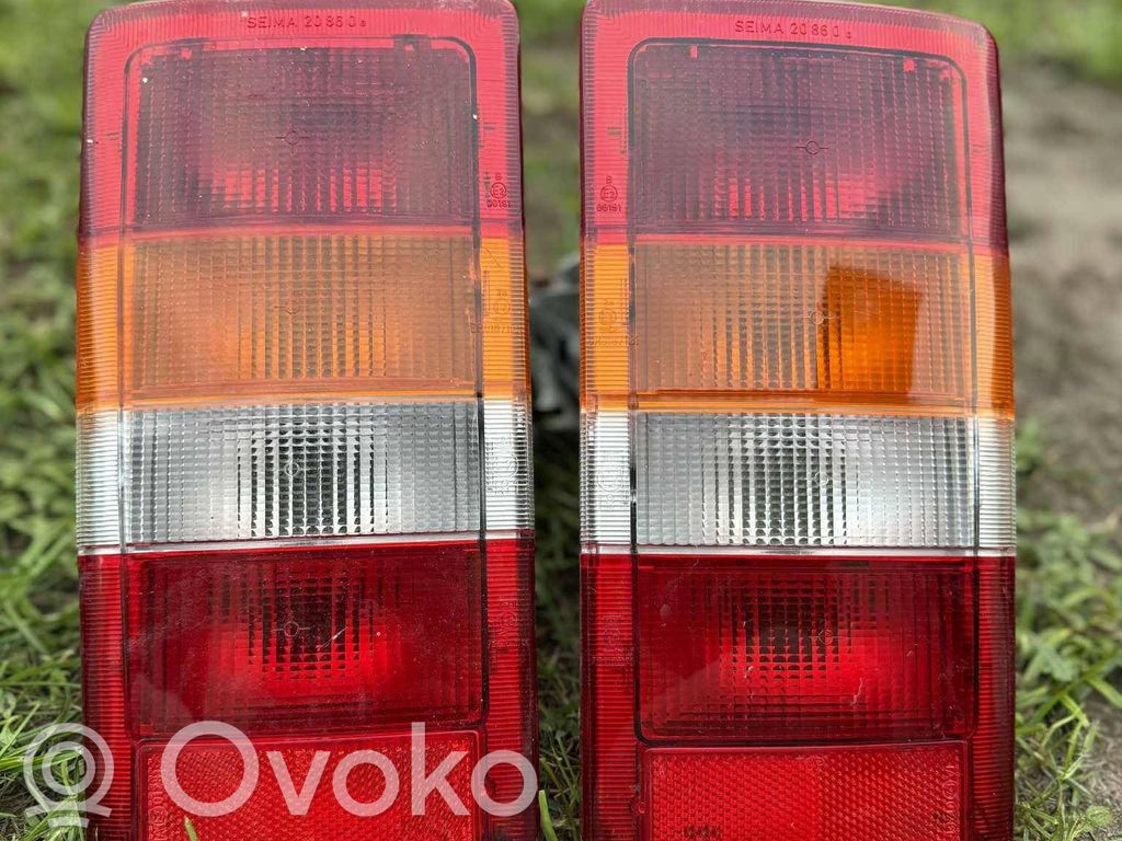 Renault Trafic I Rear/tail lights 
