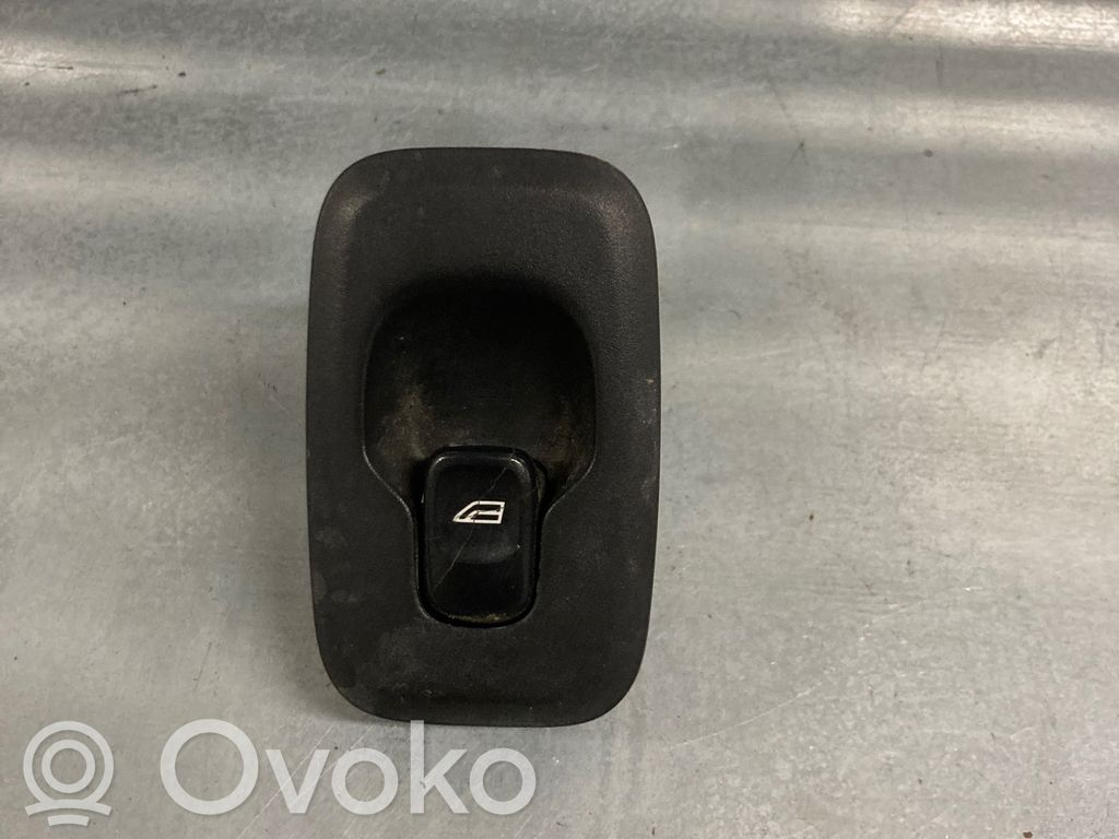 Electric window control switch   9401807,9401807