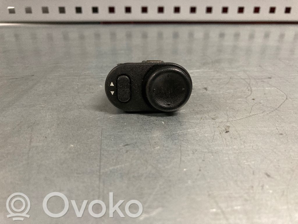 Opel Astra G Interruptor del espejo lateral 