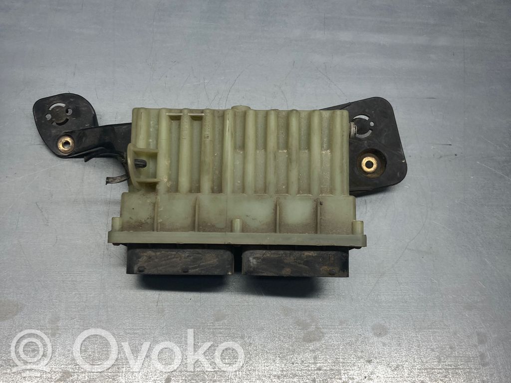 Opel Astra G Coolant fan relay 