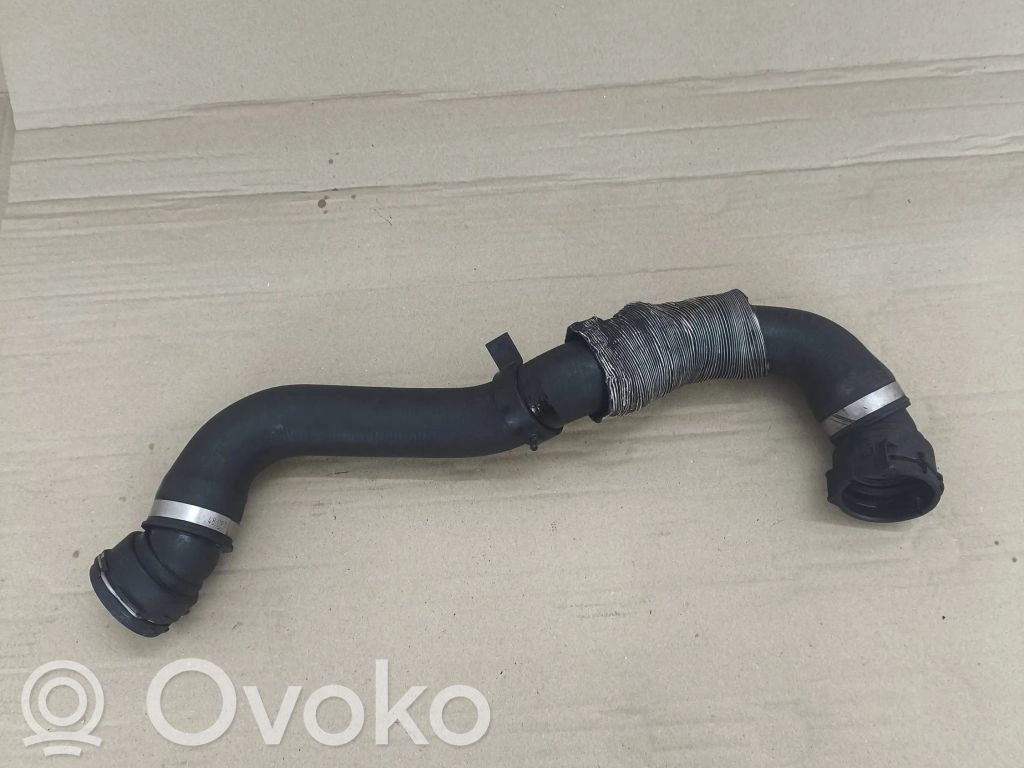 BMW 3 E92 E93 Engine coolant pipe/hose 